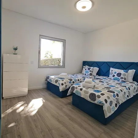 Vila Modern Design *