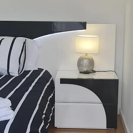 Modern Design * Αλμπουφέιρα